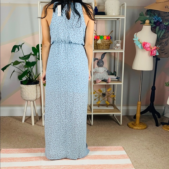 Francesca’s floral maxi dress - Picture 2 of 7